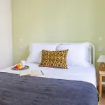 Apartamento Casa Alegre, Overlooking *