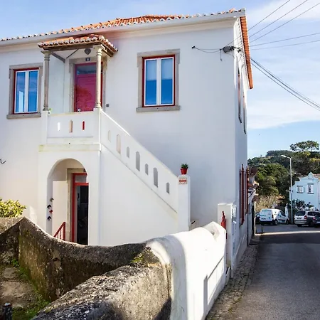 Apartamento Casa Alegre, Overlooking *