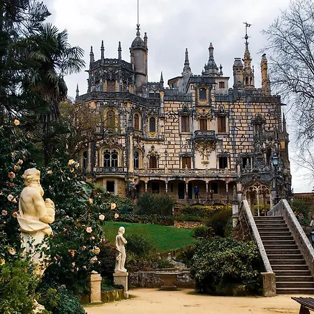 Casa Alegre, Overlooking * Sintra